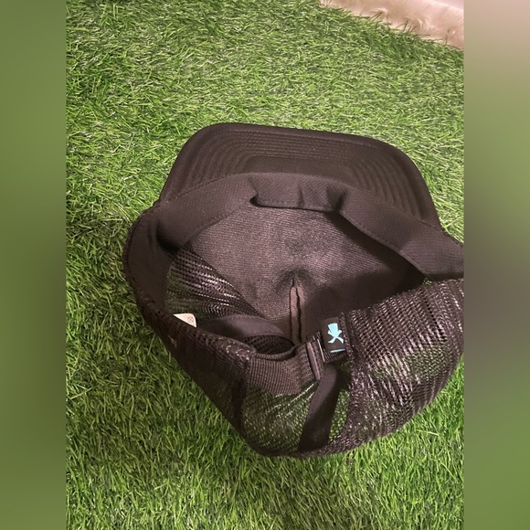 Dutch Bros Coffee Trucker Hat 2023 Limited Edition Black Mesh Cap - Picture 3 of 5